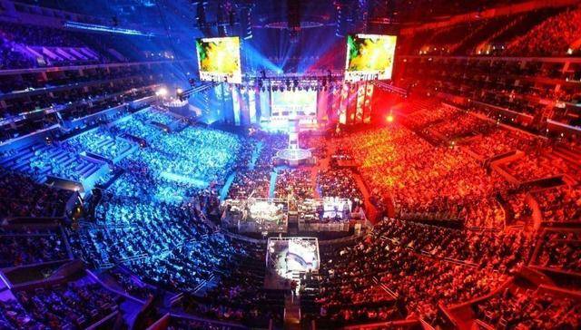 足让球队管 足让球队管